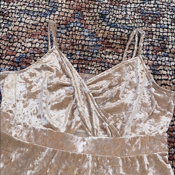 Xhilaration Velvet Formal Dress - Picture 2 of 4